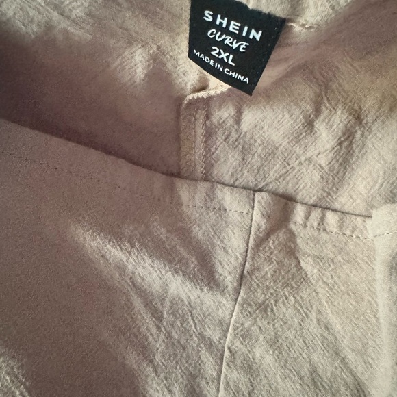 SHEIN Curve Beige overall romper - Picture 3 of 7